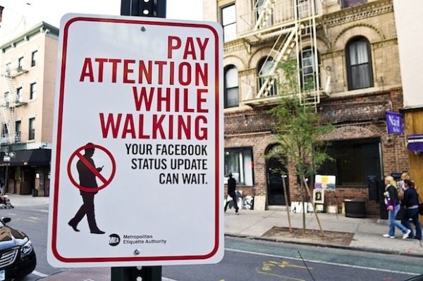 Pay-Attention-While-Walking-sign